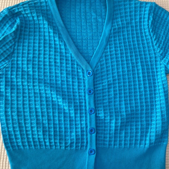 SHEIN women’s sweater - Picture 3 of 3